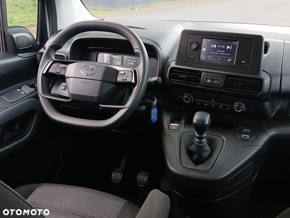 Toyota Proace City Verso 1.5 D-4D Business - 25