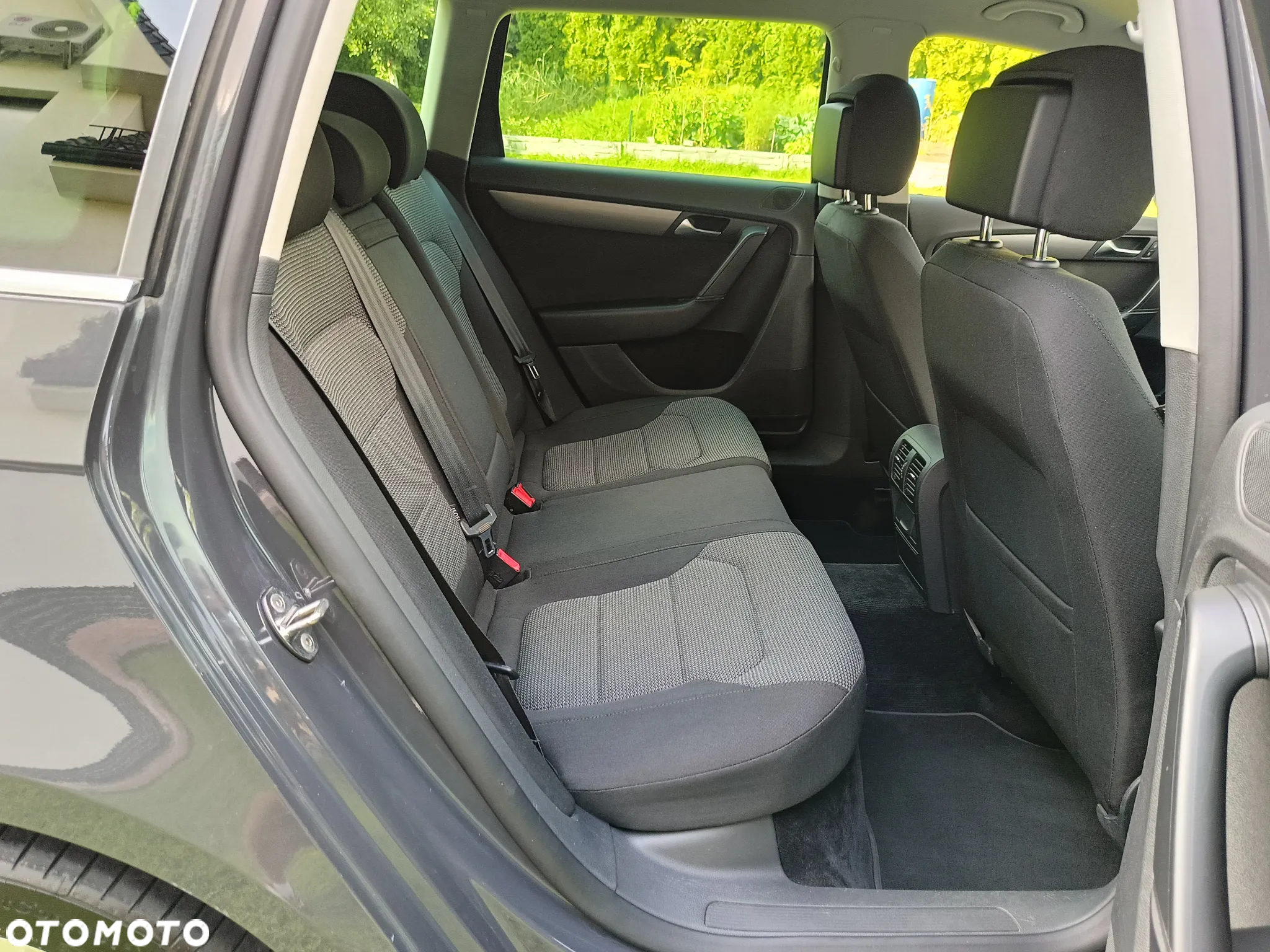 Volkswagen Passat 2.0 TDI DPF Highline DSG - 18