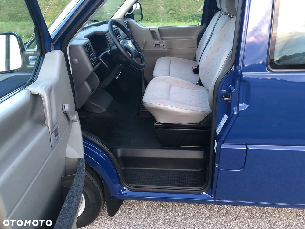 Volkswagen Transporter - 5