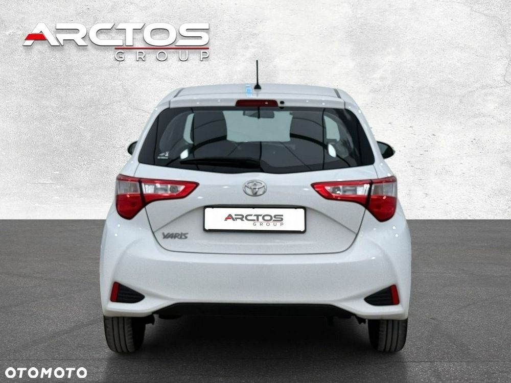 Toyota Yaris - 7