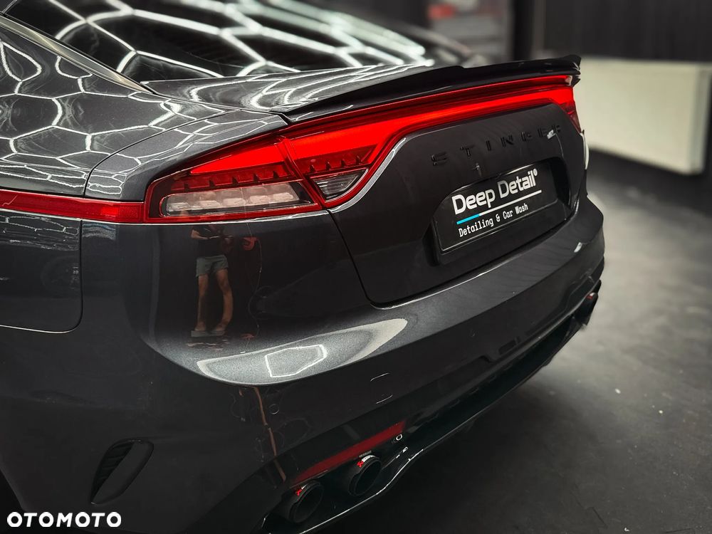 Kia Stinger 3.3 T-GDI AWD OPF GT - 17