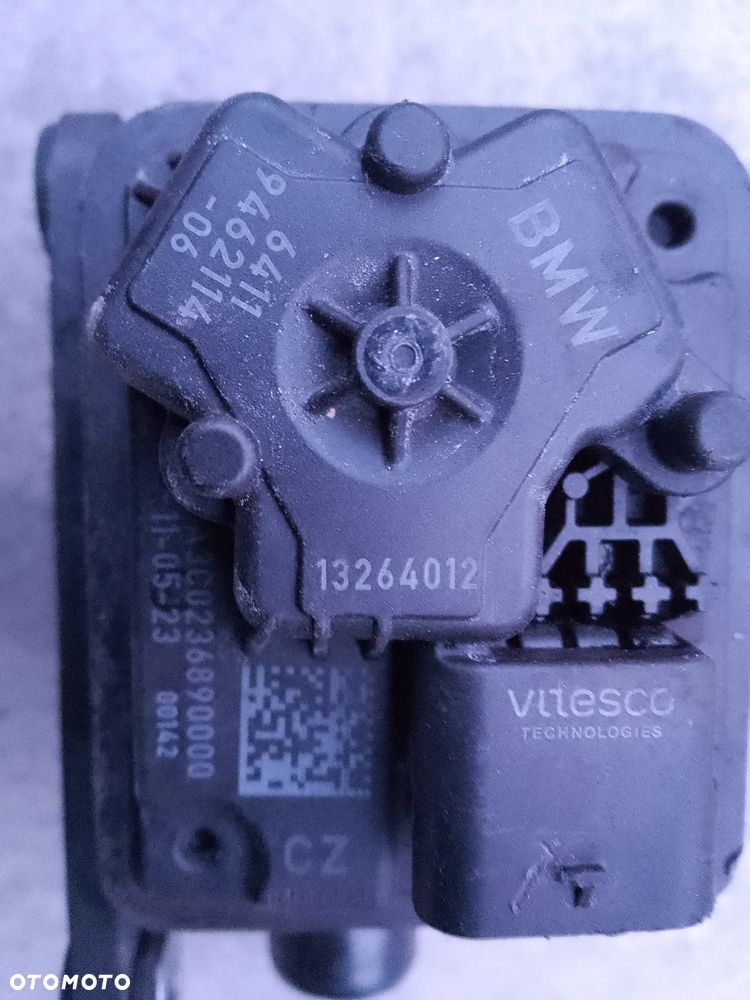 BMW iX1 X1 U11 ZAWÓR PŁYNU 9462114 - 2