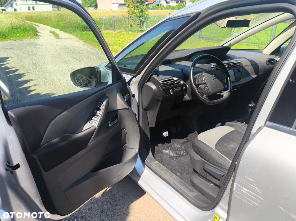 Citroën C4 Picasso - 11