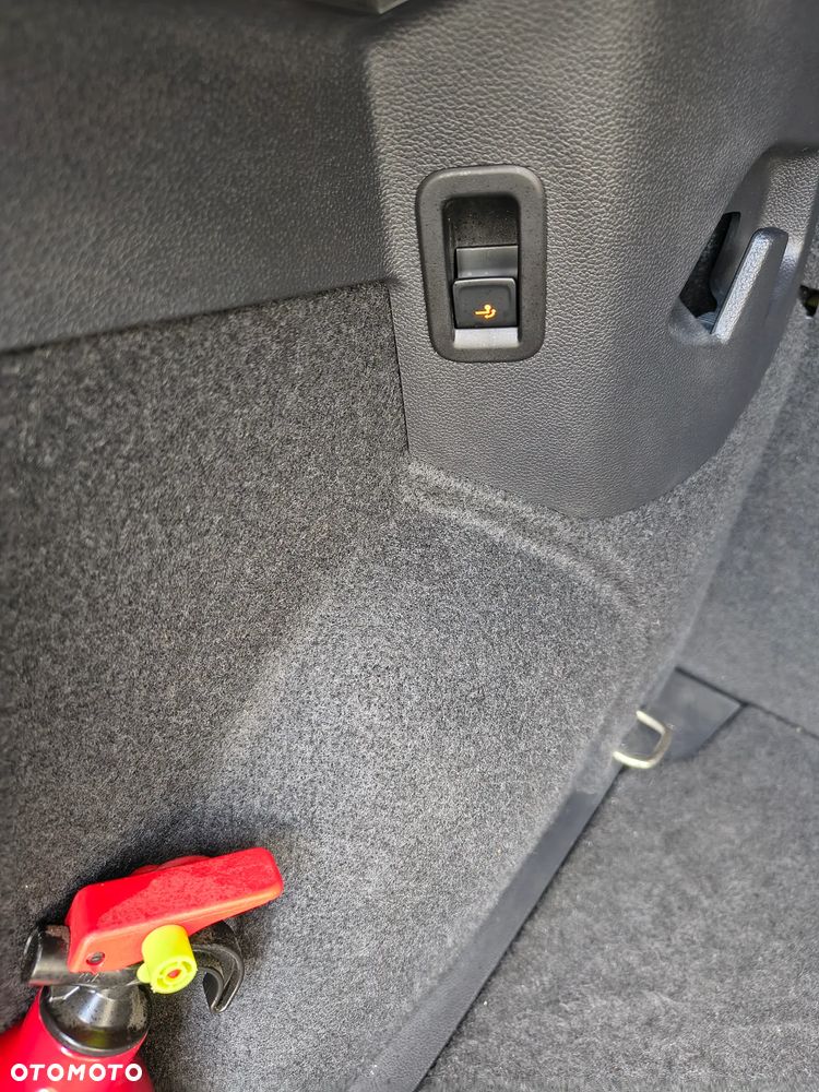 Volkswagen Golf 1.5 TSI EVO United - 22