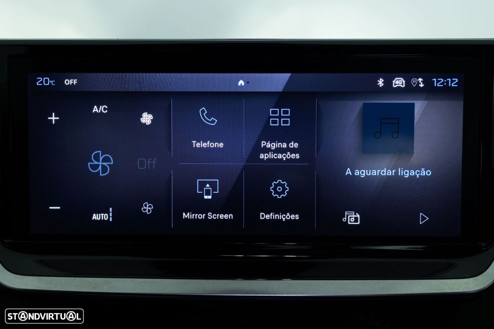 Peugeot 2008 1.2 Hybrid Allure e-DCS6 - 44