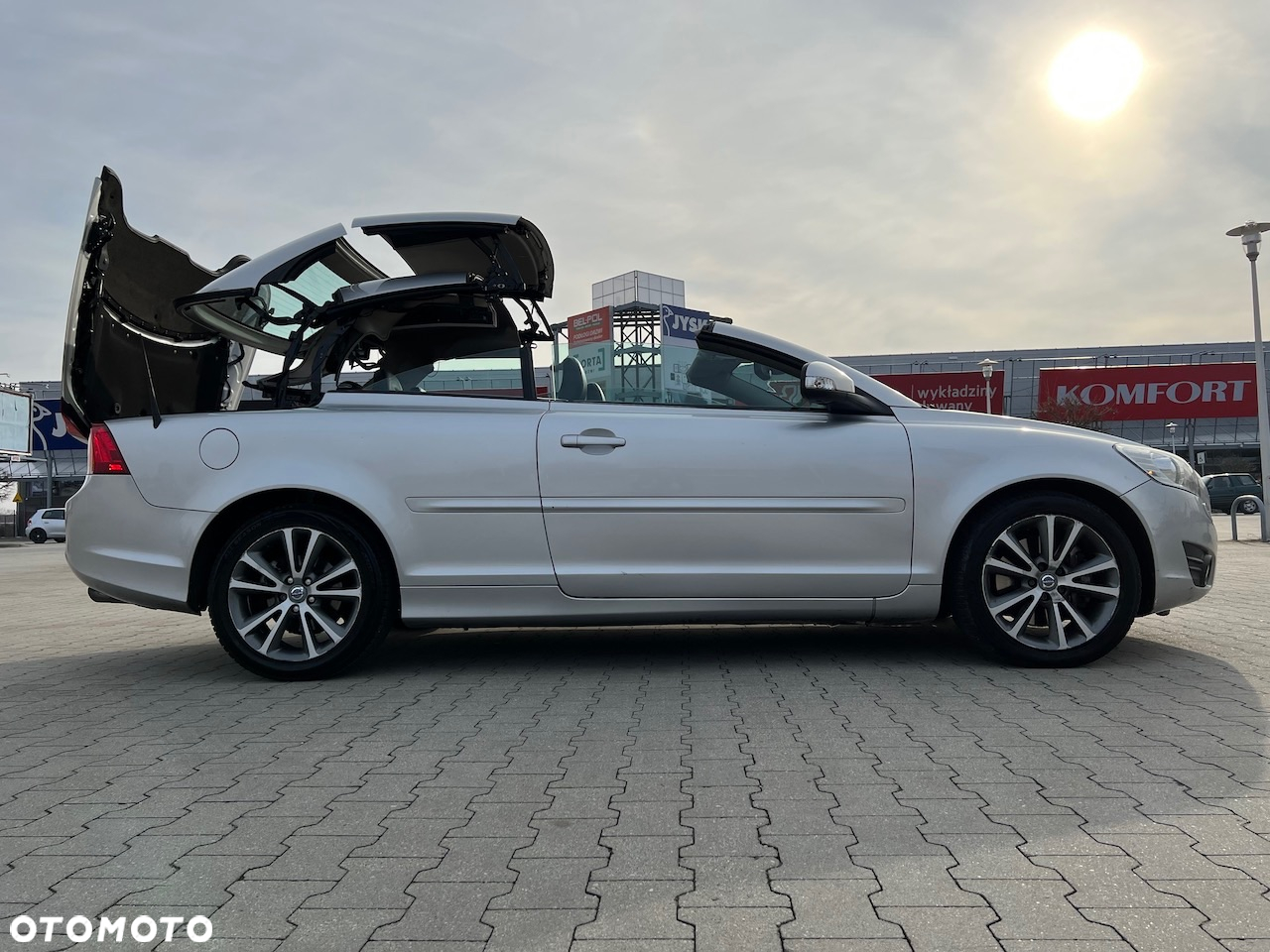 Volvo C70 D4 Summum - 12