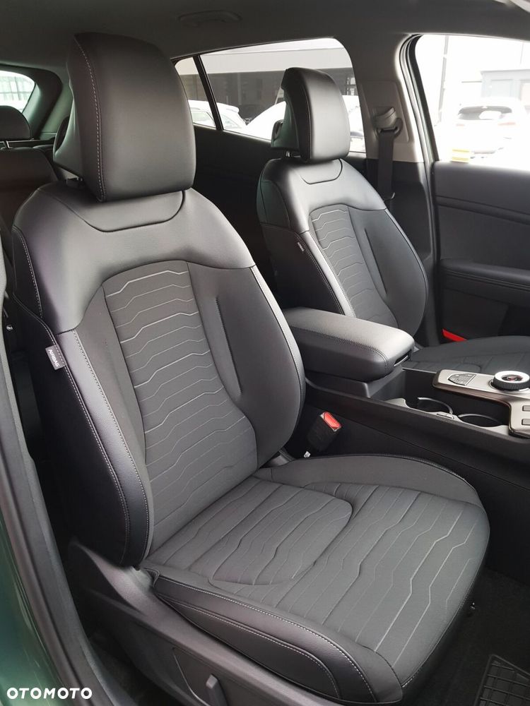 Kia Sportage 1.6 T-GDI HEV Anniversary 2WD - 27