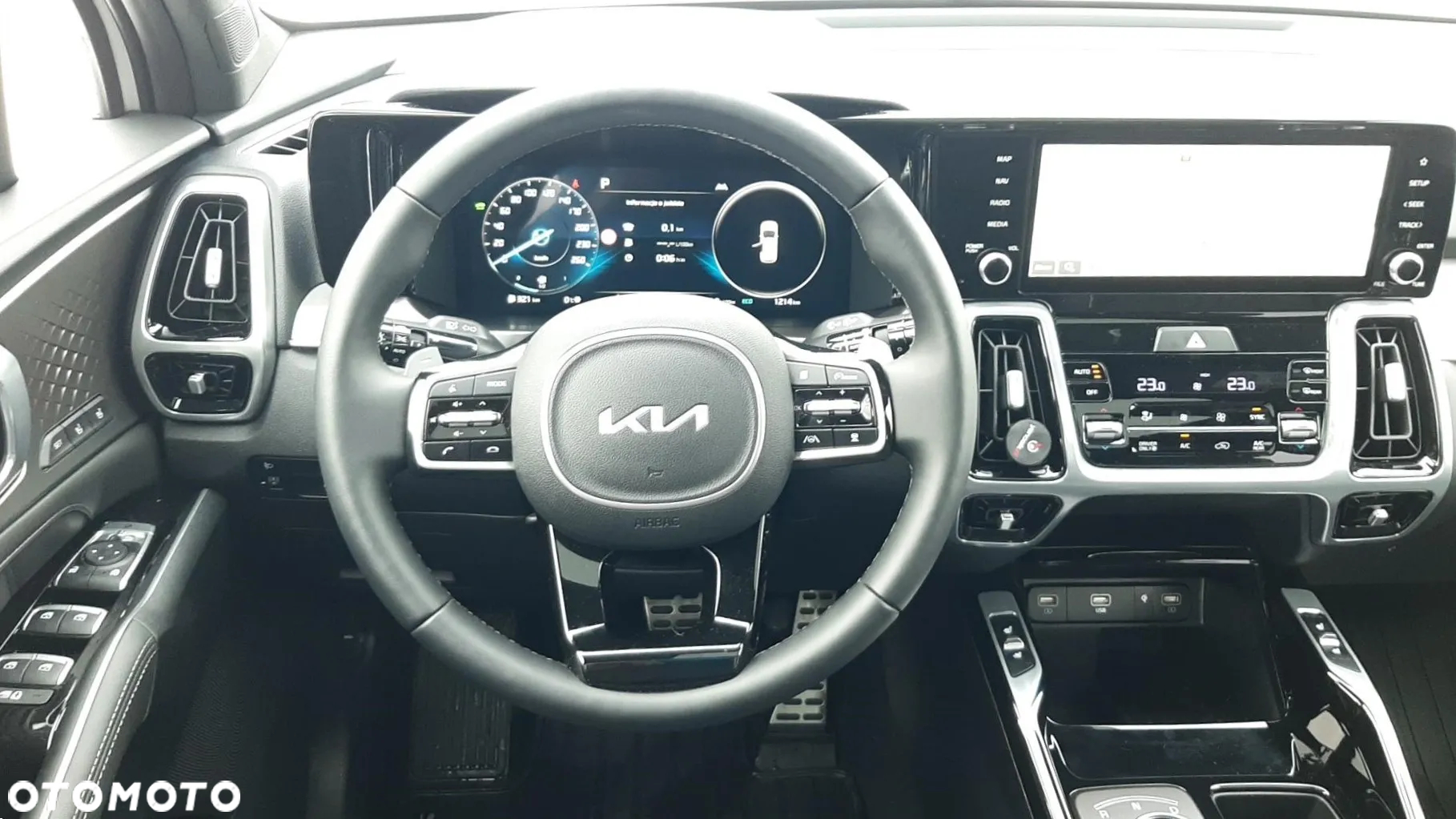 Kia Sorento - 12