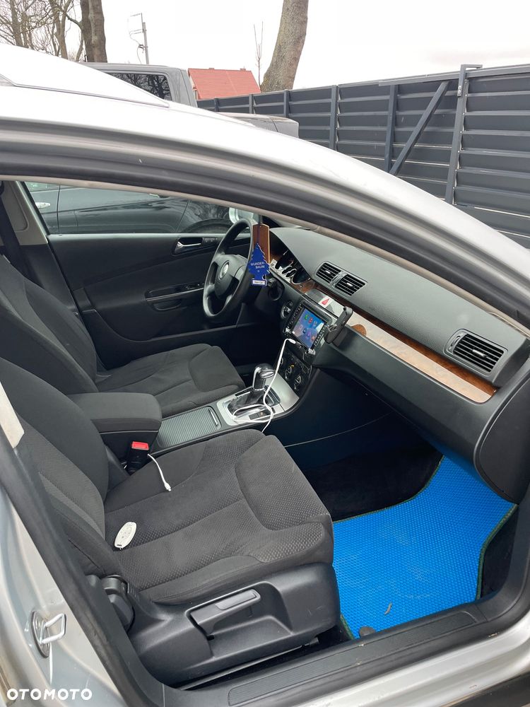 Volkswagen Passat 2.0 TDI Highline DSG - 6