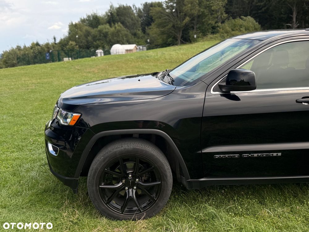 Jeep Grand Cherokee - 20