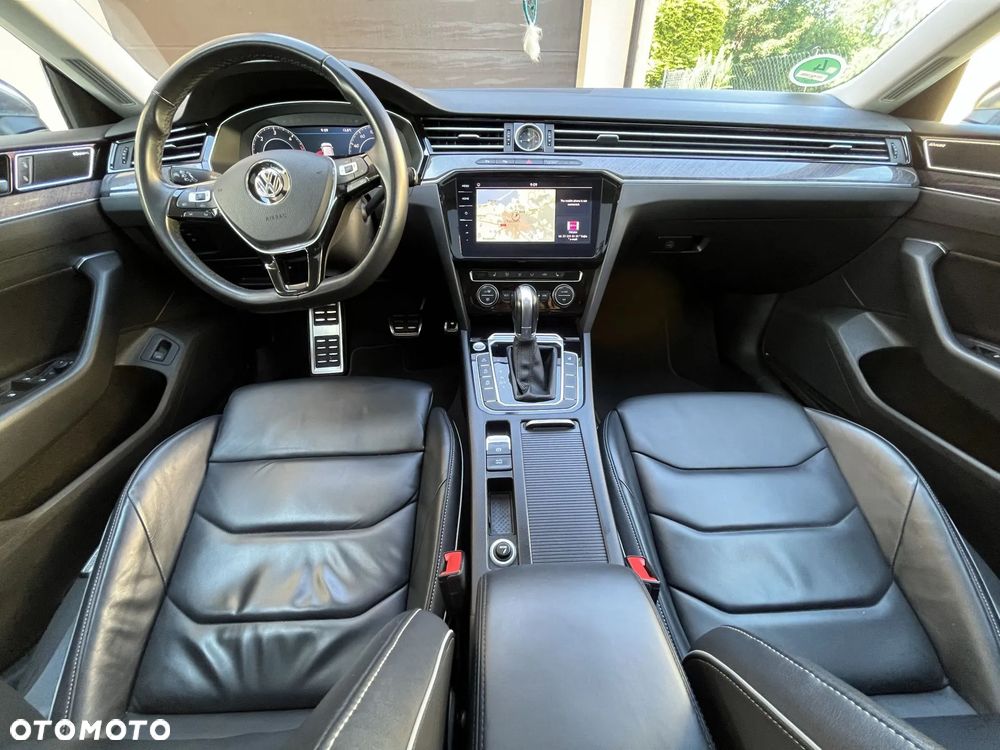 Volkswagen Arteon 2.0 TDI Bi-Turbo SCR 4Mot Elegance DSG - 9