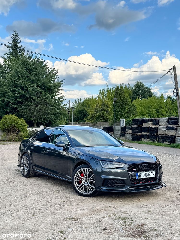 Audi A4 Limousine 2.0 TFSI quattro S tronic sport - 1