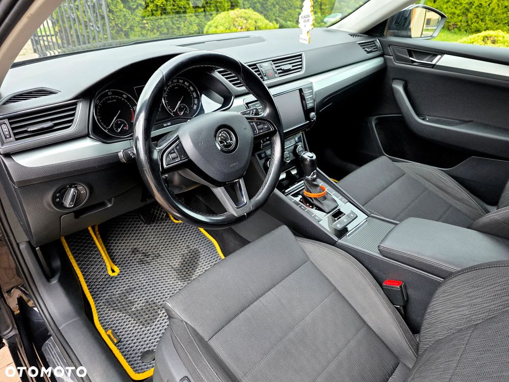 Skoda Superb 2.0 TDI 4x4 DSG Style - 11