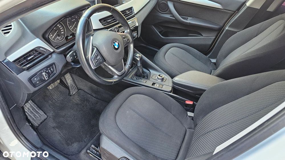 BMW X1 sDrive18d Advantage - 32
