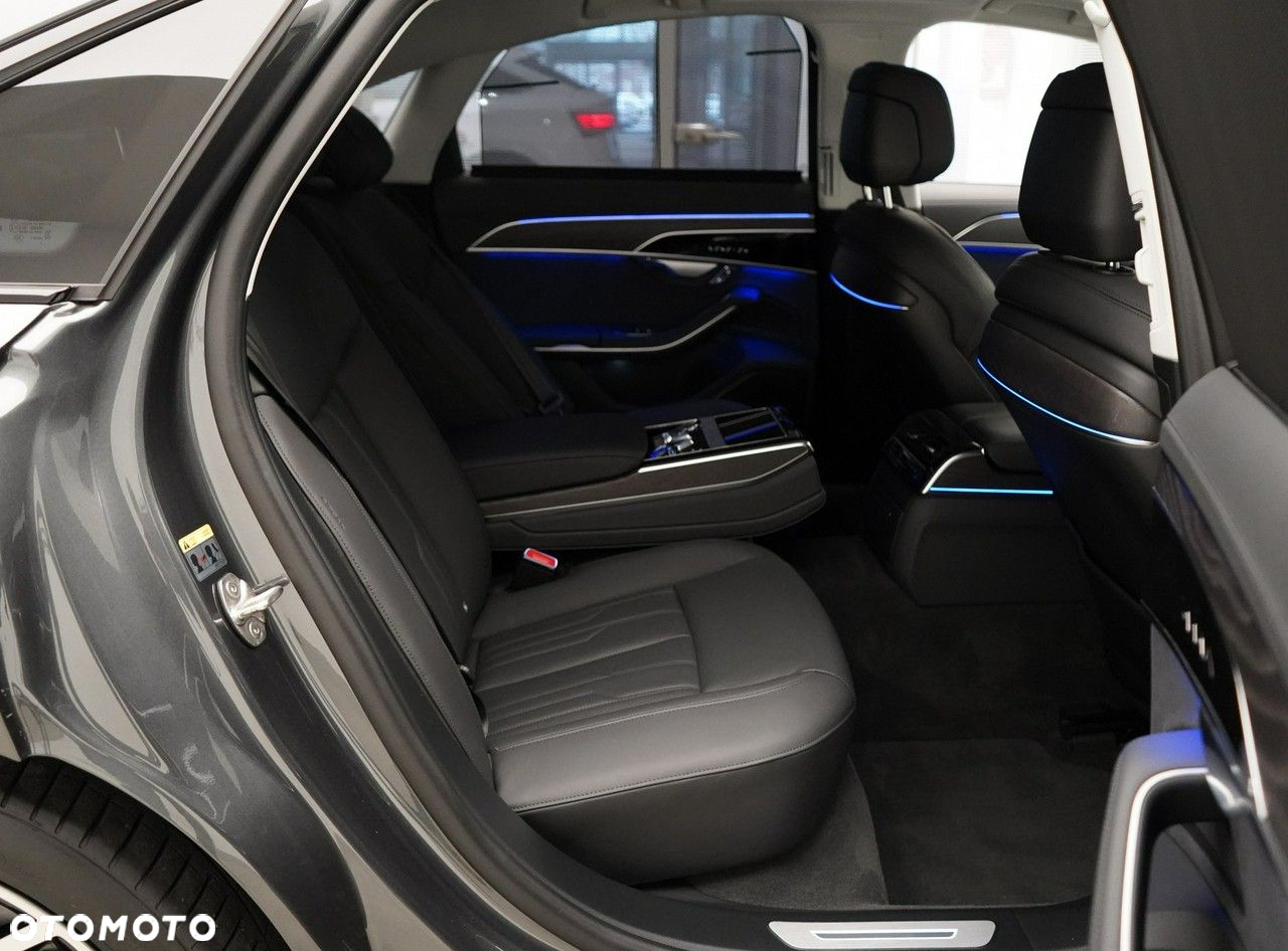 Audi A8 - 18