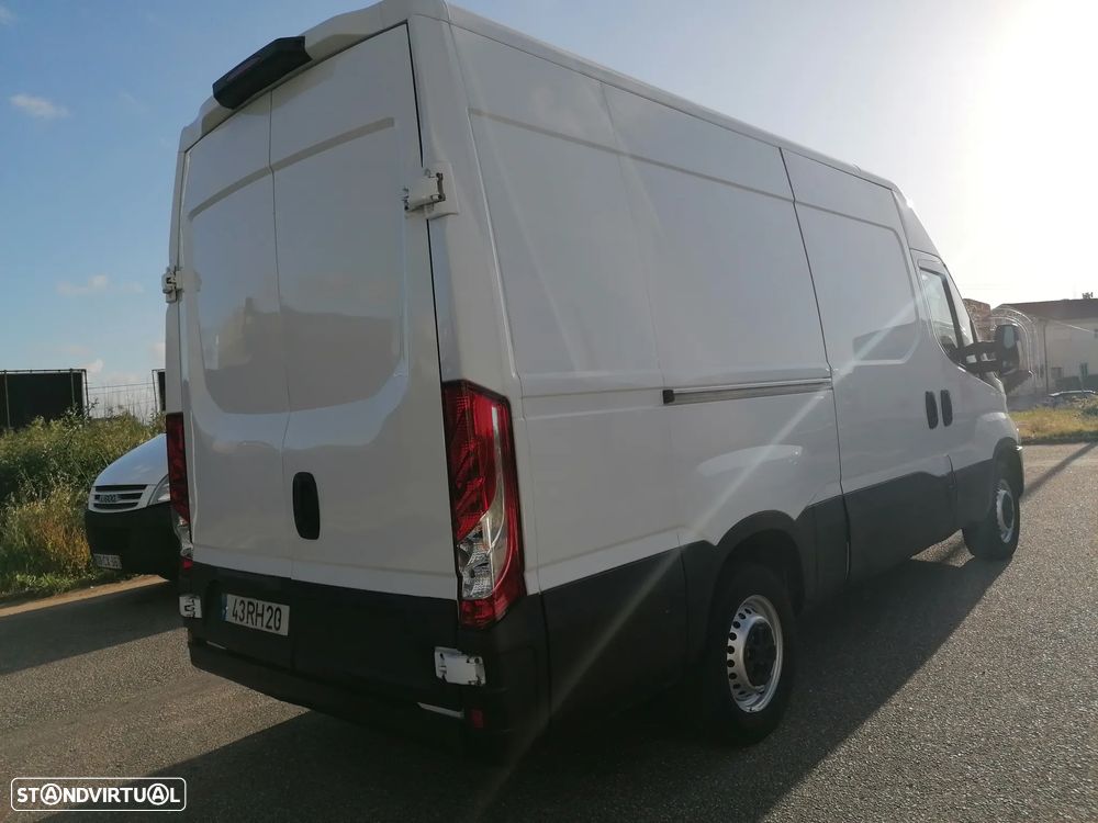 Iveco Daily 35-130 - 4