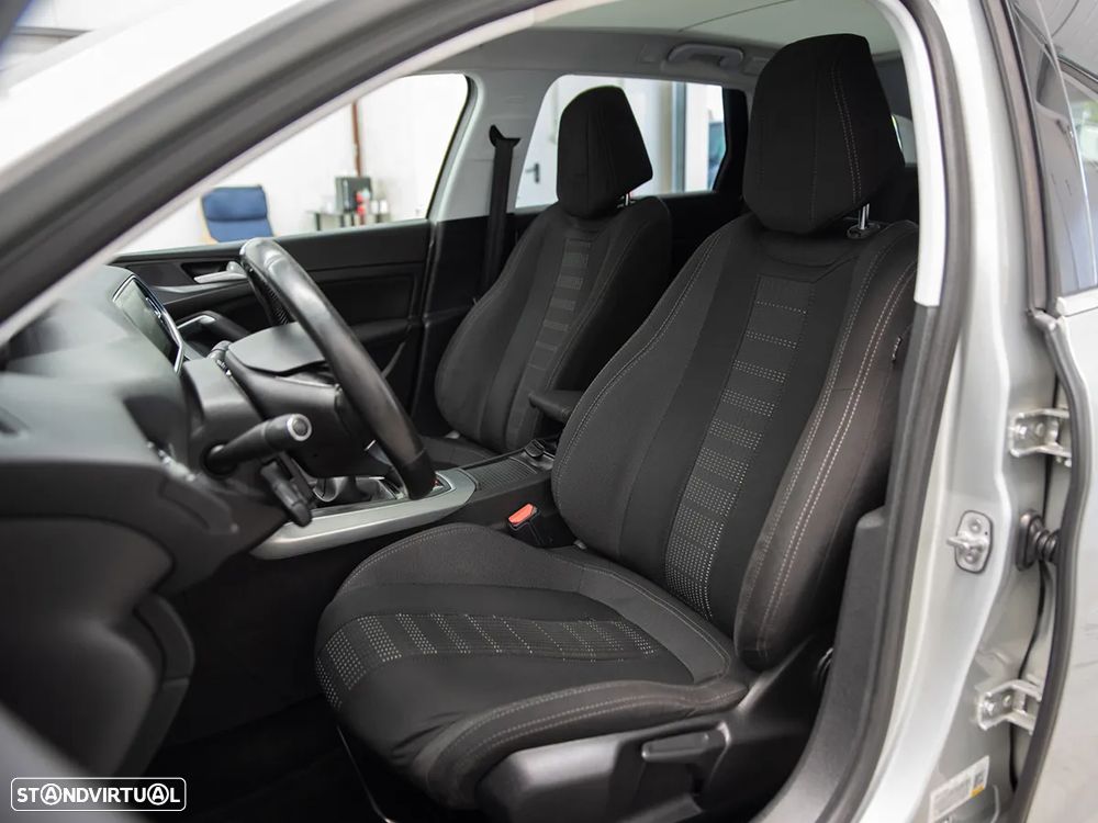 Peugeot 308 1.6 BlueHDi Allure J17 - 19
