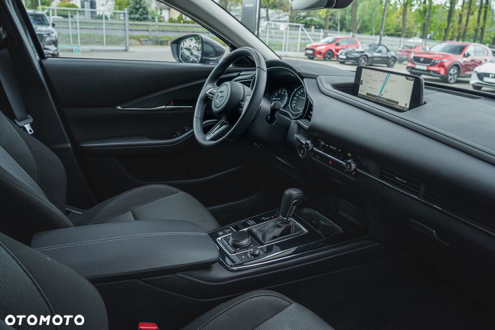 Mazda CX-30 2.0 mHEV Centre-Line 2WD - 38