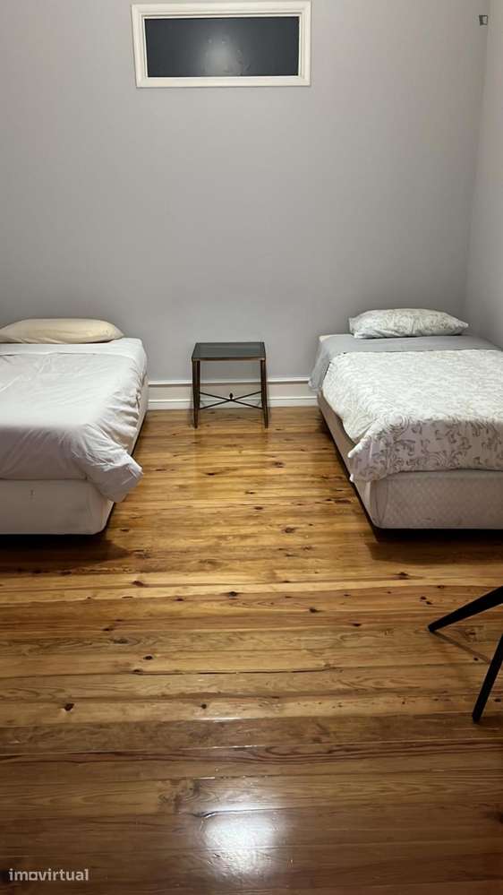 Quarto - localizado em Alameda Lisbon - Grande imagem: 4/7