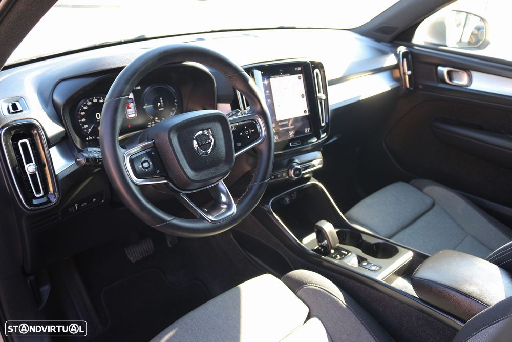 Volvo XC 40 1.5 T5 PHEV Core - 25