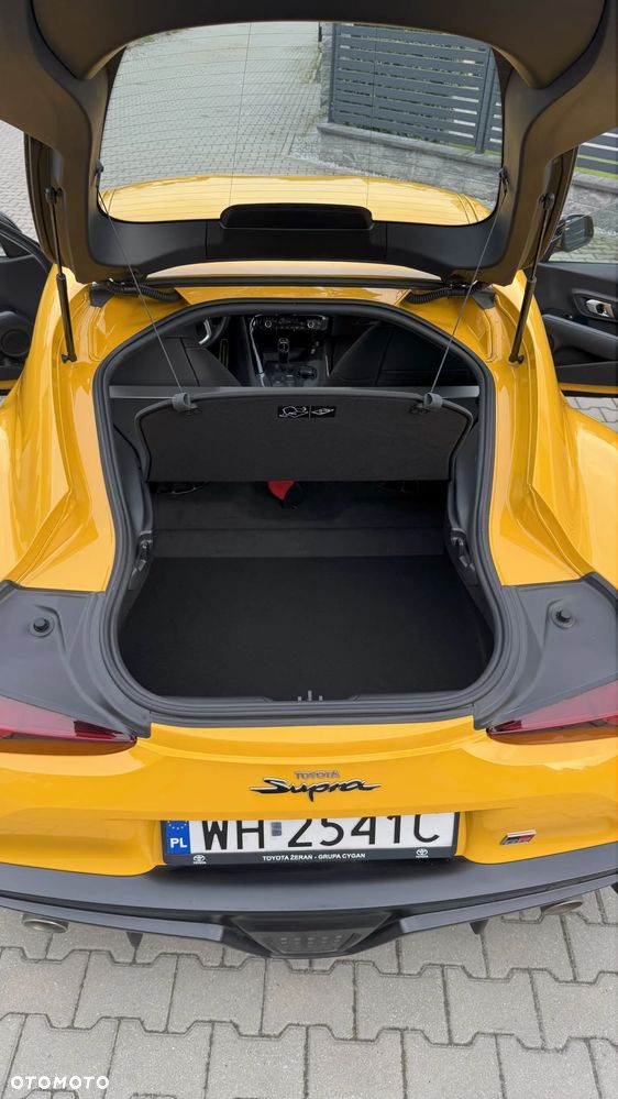 Toyota Supra 2.0 Turbo Dynamic - 10