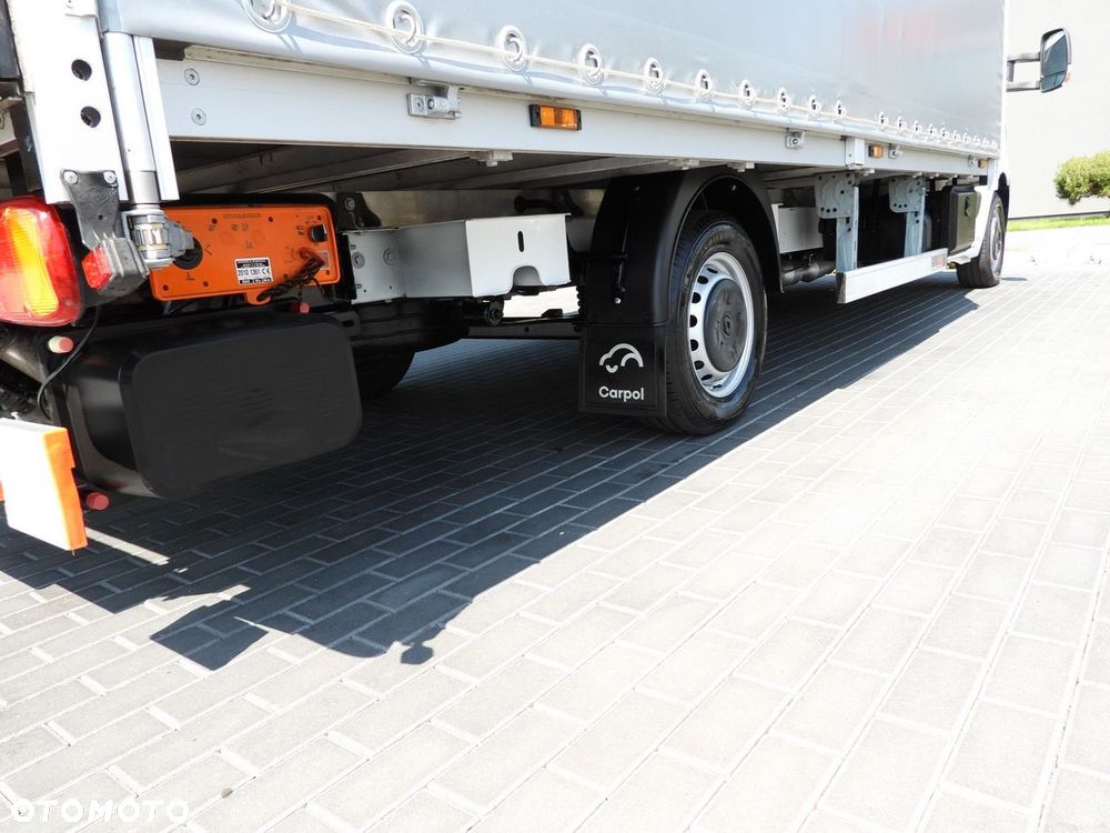 Renault MASTER  PLANDEKA WINDA 10 PALET WEBASTO TEMPOMAT LEDY PNEUMATYKA KLIMATYZACJA  165KM - 21