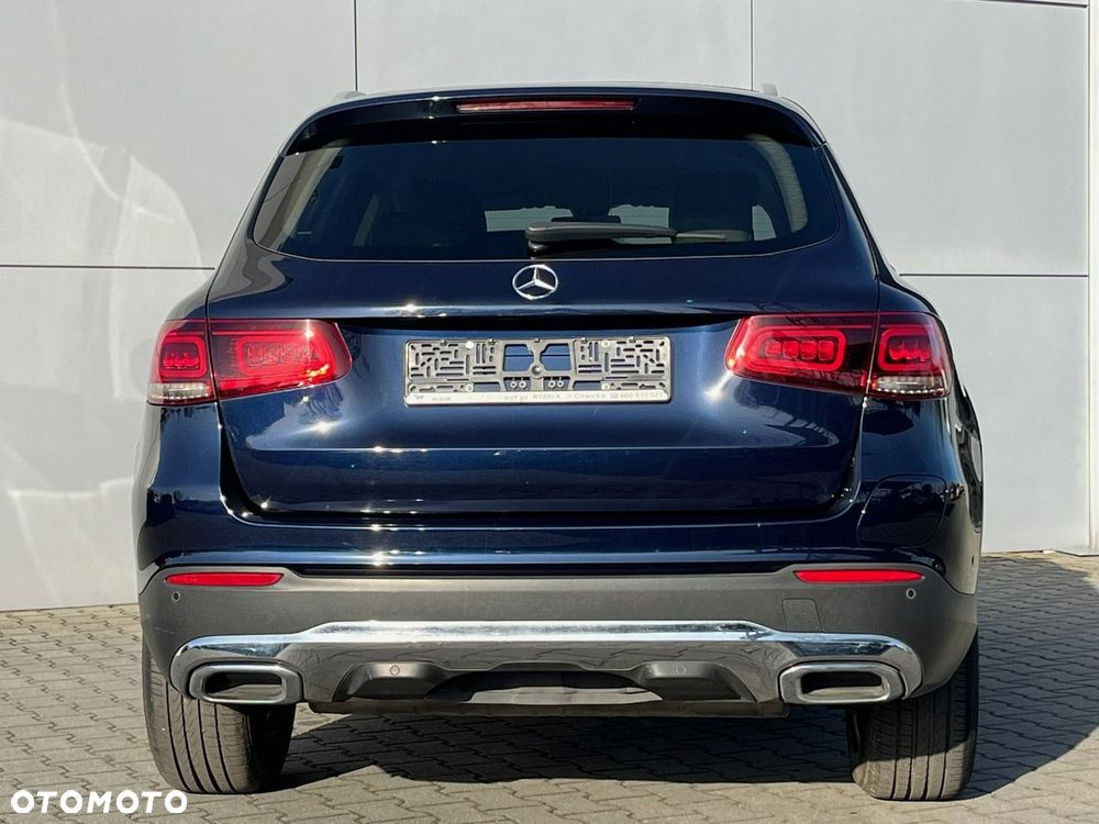 Mercedes-Benz GLC 300 e 4-Matic Business Edition - 12