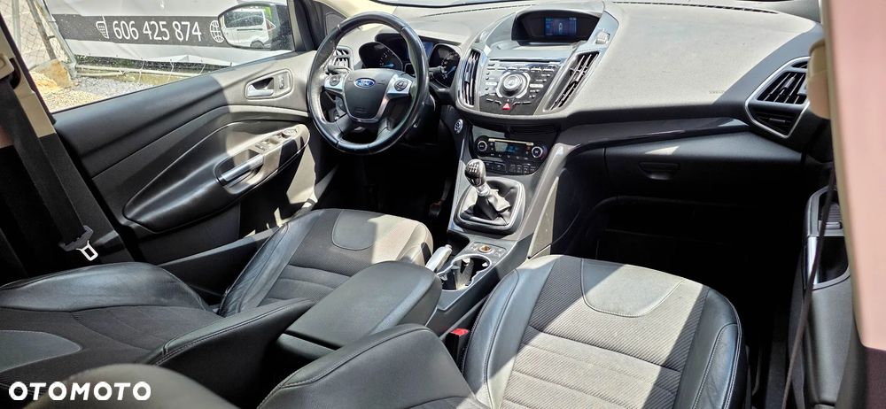 Ford Kuga 2.0 TDCi 4x4 Titanium - 15