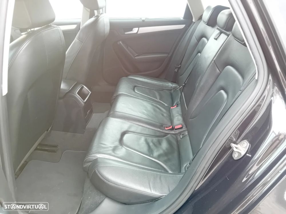 Audi A4 Avant 2.0 TDI Sport - 13