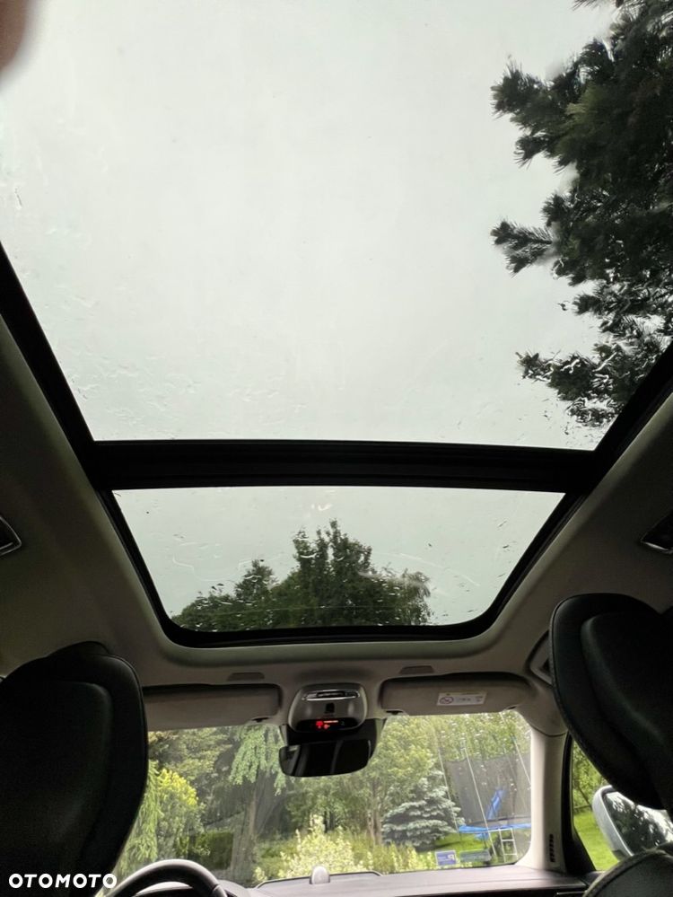 Volvo V90 D5 AWD Geartronic Momentum Pro - 25