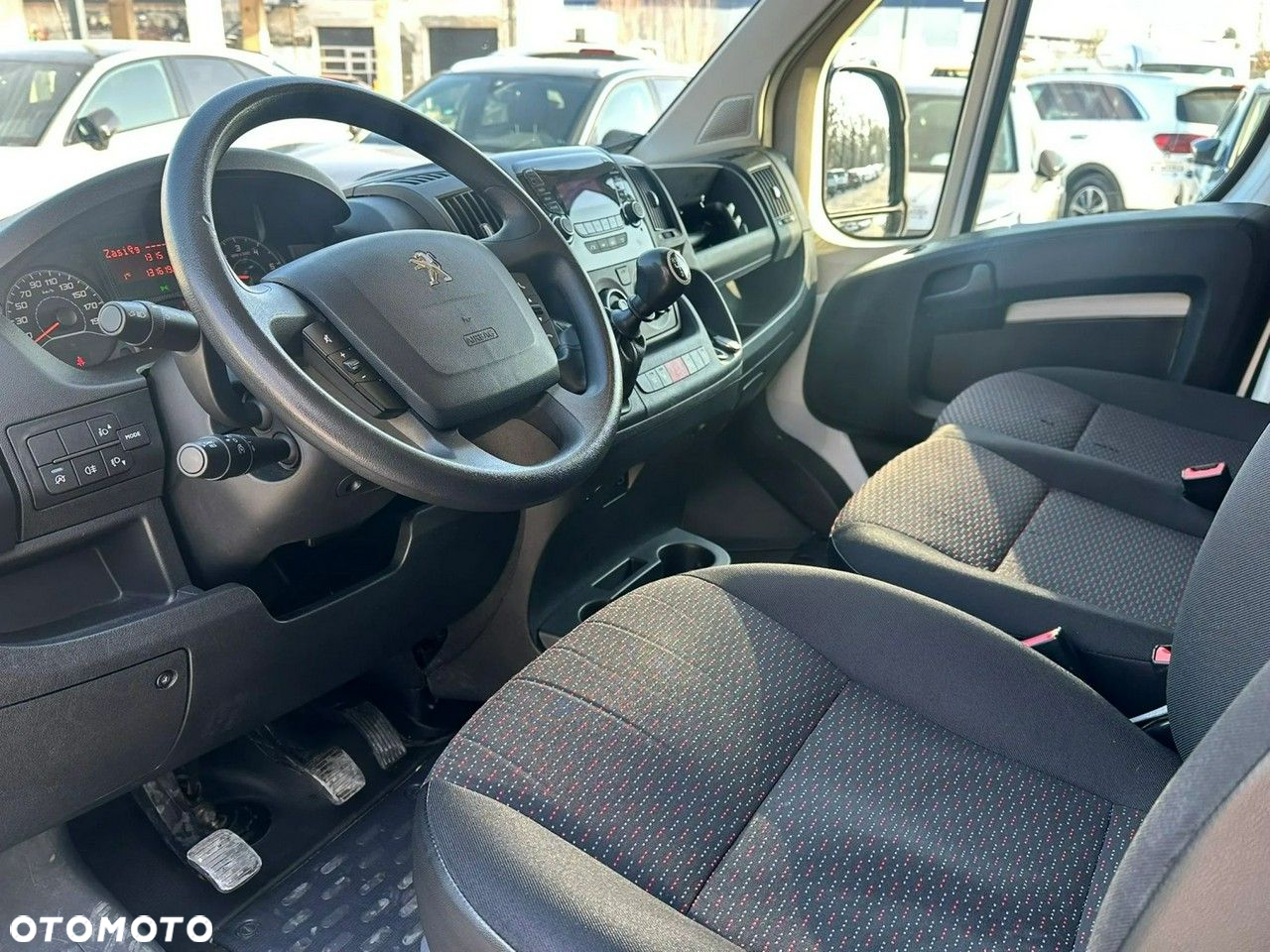 Peugeot Boxer - 8