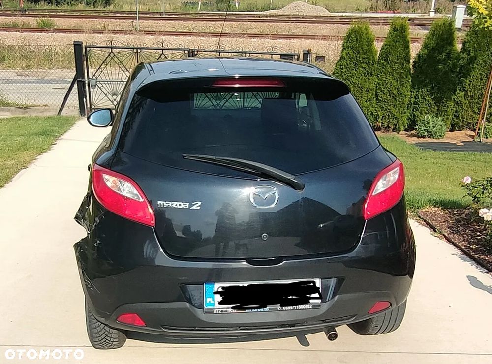 Mazda 2 1.3 Exclusive - 8