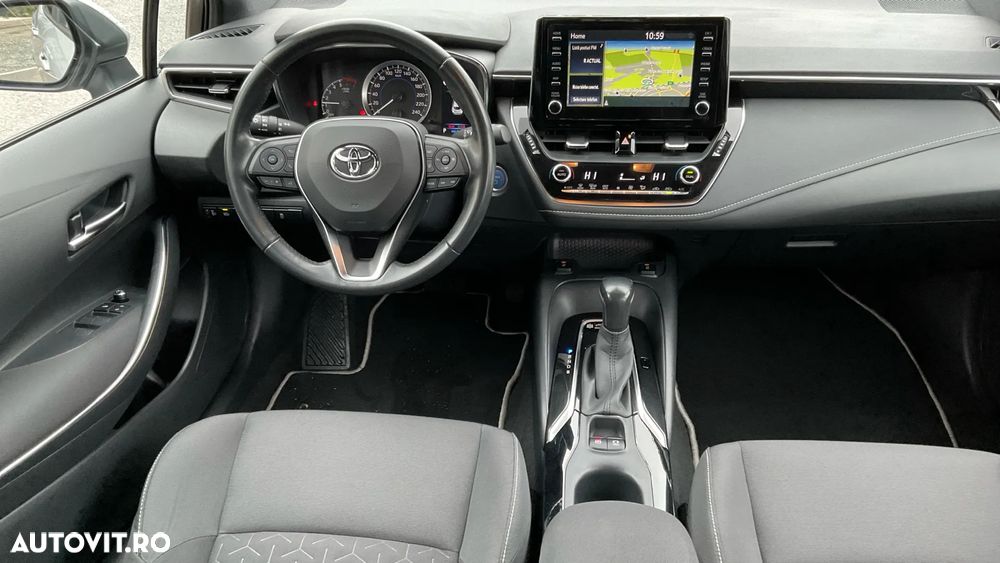 Toyota Corolla 1.8 HSD Dynamic - 13