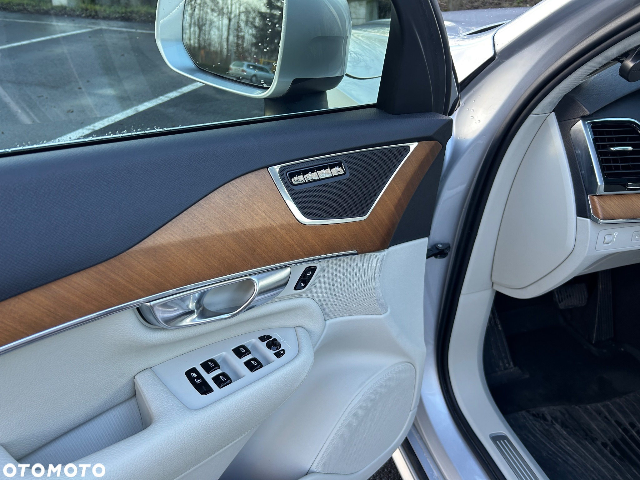 Volvo XC 90 T6 AWD Momentum Pro 7os - 20