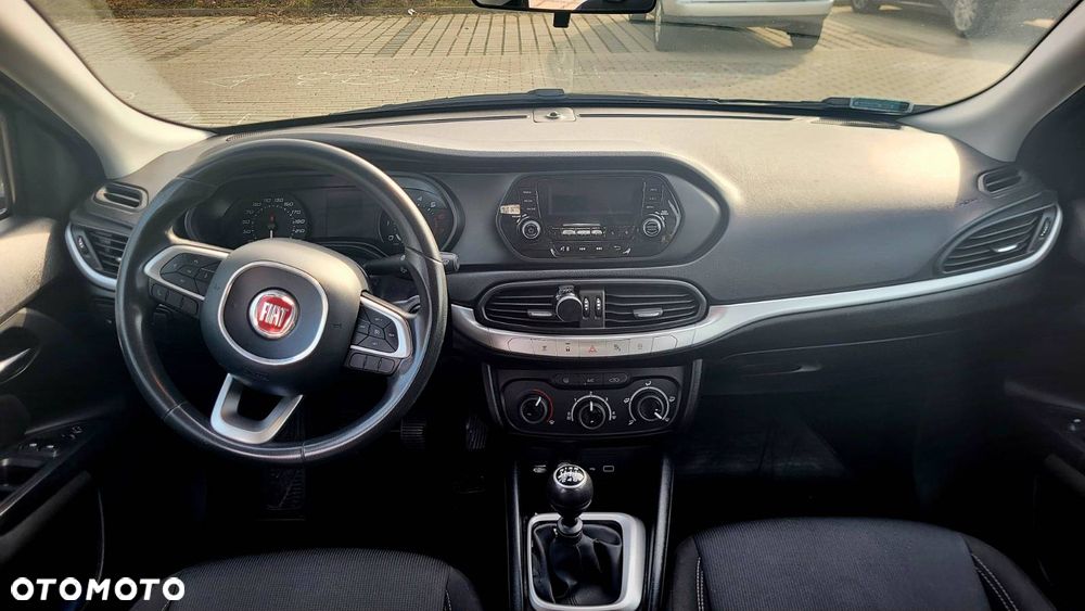 Fiat Tipo 1.4 T-Jet 16v Easy - 7