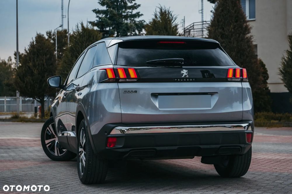 Peugeot 3008 PureTech 130 Stop & Start GPF Allure - 9