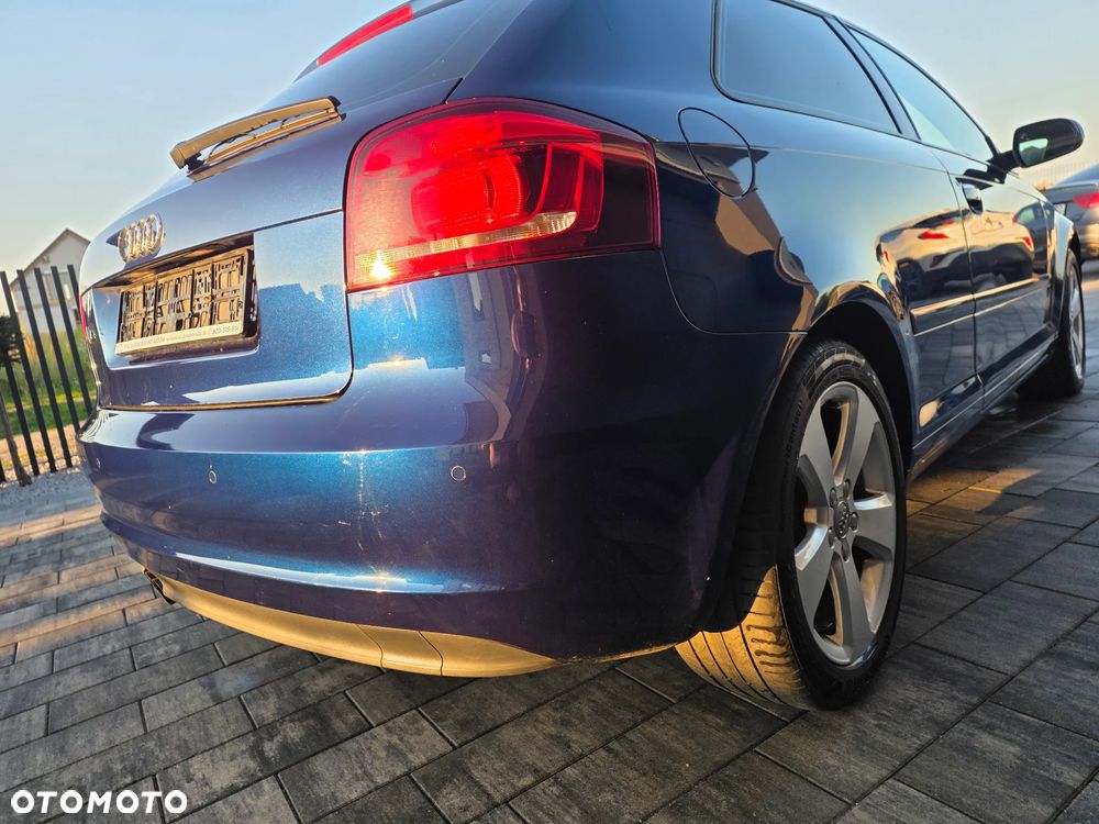 Audi A3 3-drzwiowe 2.0 TDI DPF Attraction - 10