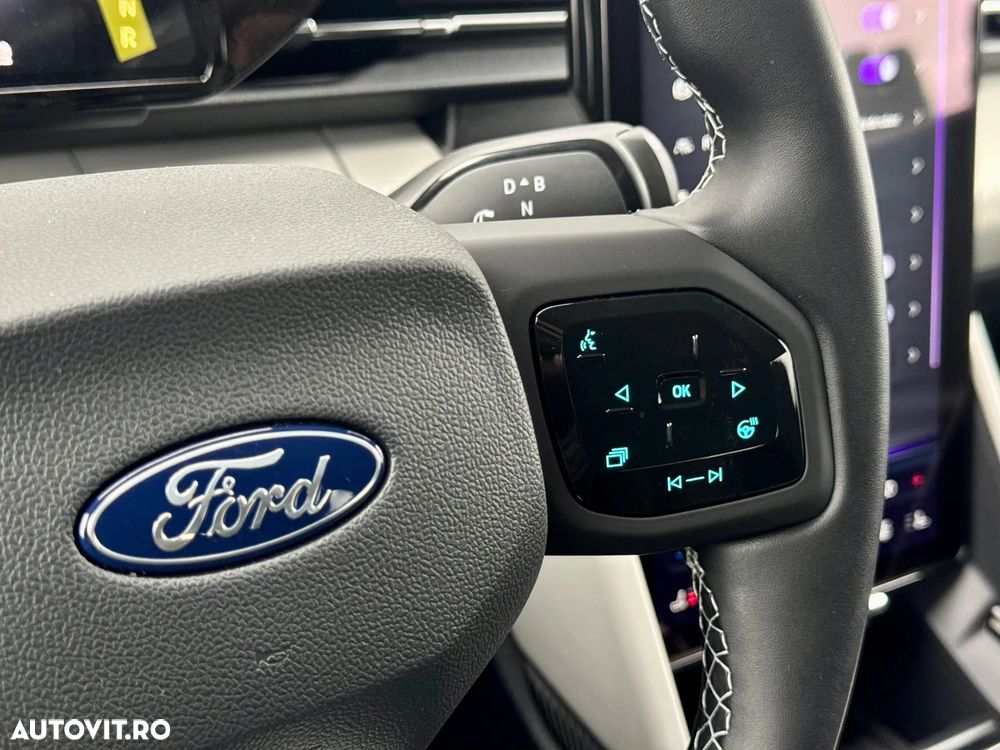 Ford Explorer RWD 77 kWh Extended Range Premium - 10