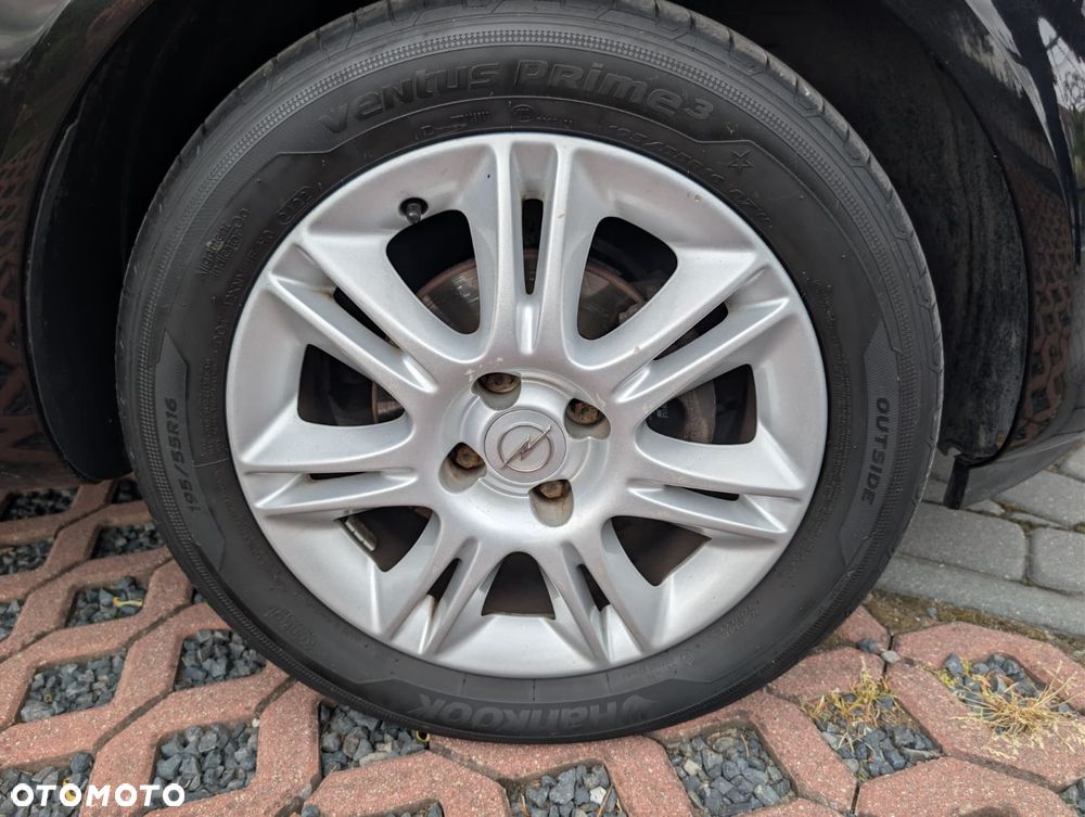 Opel Corsa 1.2 16V - 14