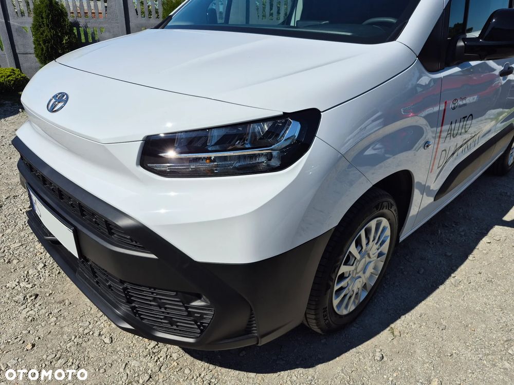 Toyota Proace City - 23