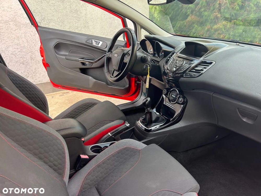 Ford Fiesta 1.0 EcoBoost ST-Line Red ASS - 11