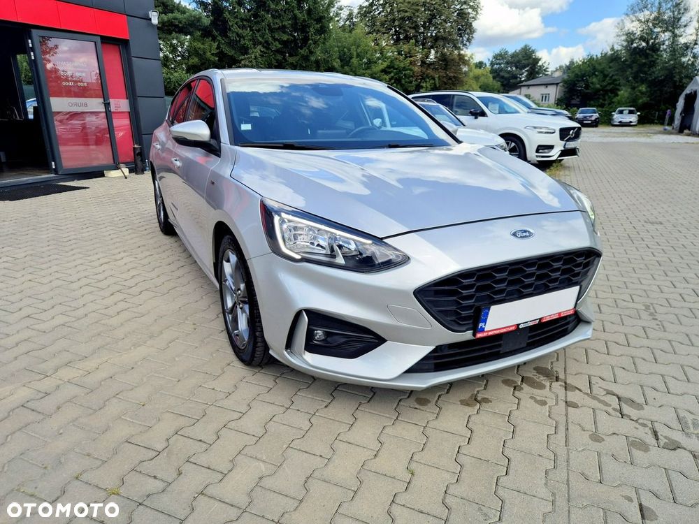 Ford Focus 1.0 EcoBoost Hybrid ST-LINE - 6