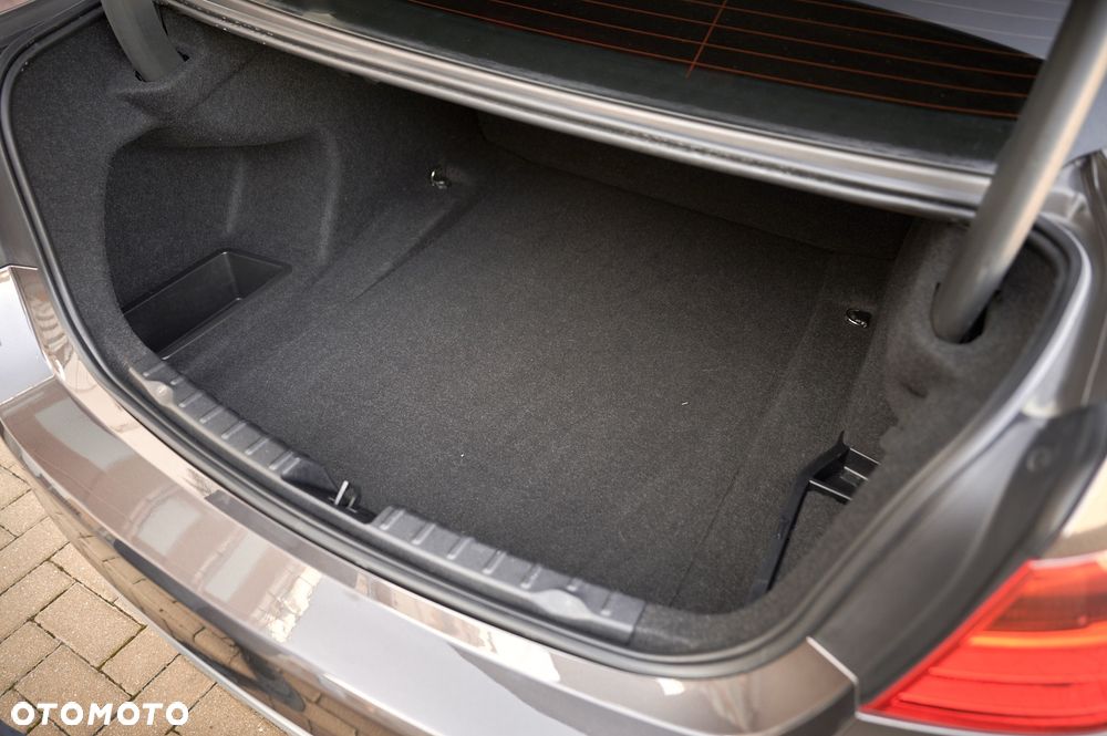 BMW Seria 3 - 22