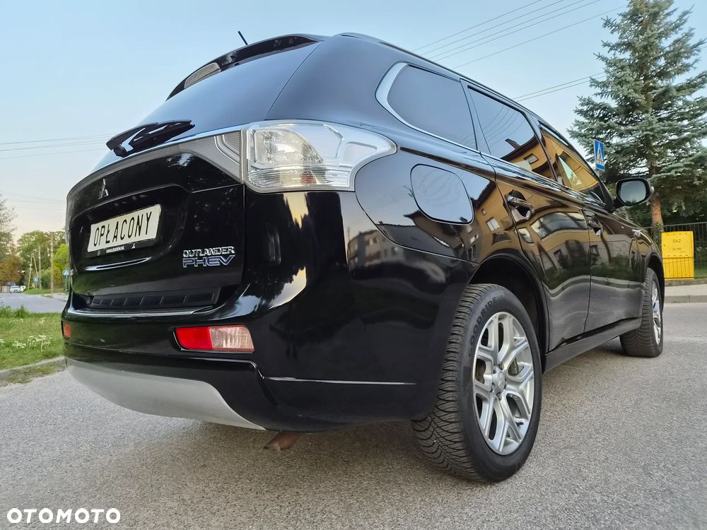 Mitsubishi Outlander 2.0 4WD Top - 21