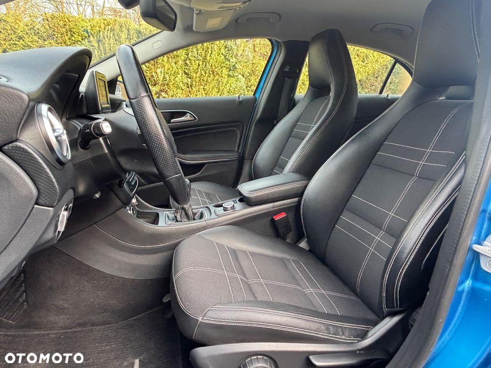 Mercedes-Benz Klasa A 200 (BlueEFFICIENCY) Urban - 20