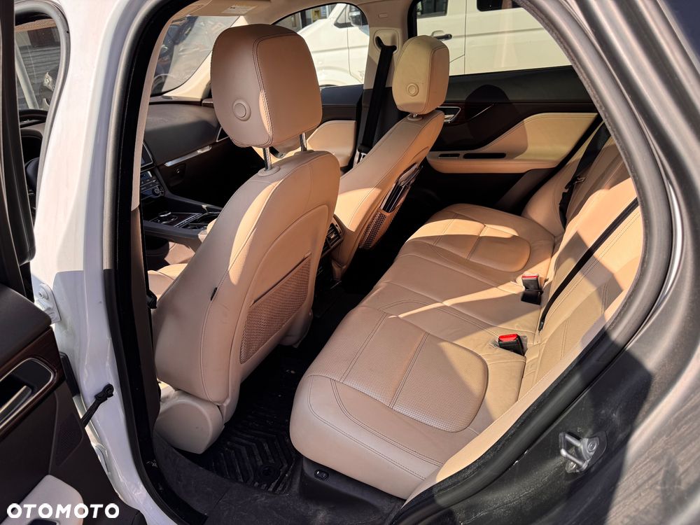 Jaguar F-Pace 3.0 V6 AWD Prestige - 7