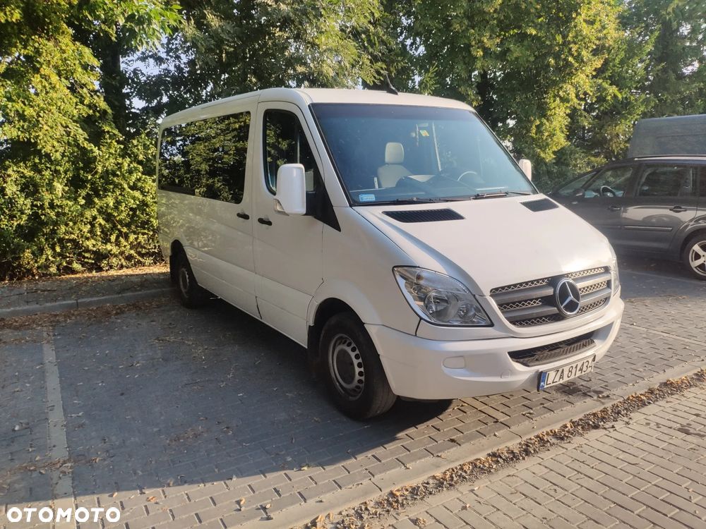 Mercedes-Benz Sprinter - 2