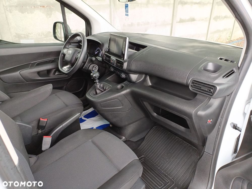 Toyota PROACE CITY - 15