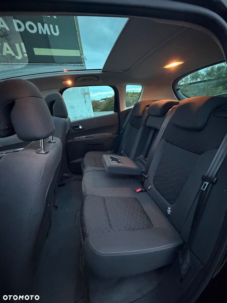 Peugeot 3008 1.6 HDi Style - 11