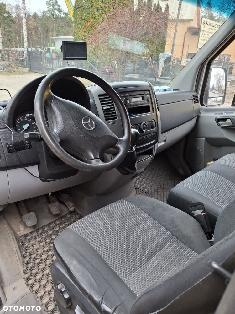 Mercedes-Benz Sprinter - 5